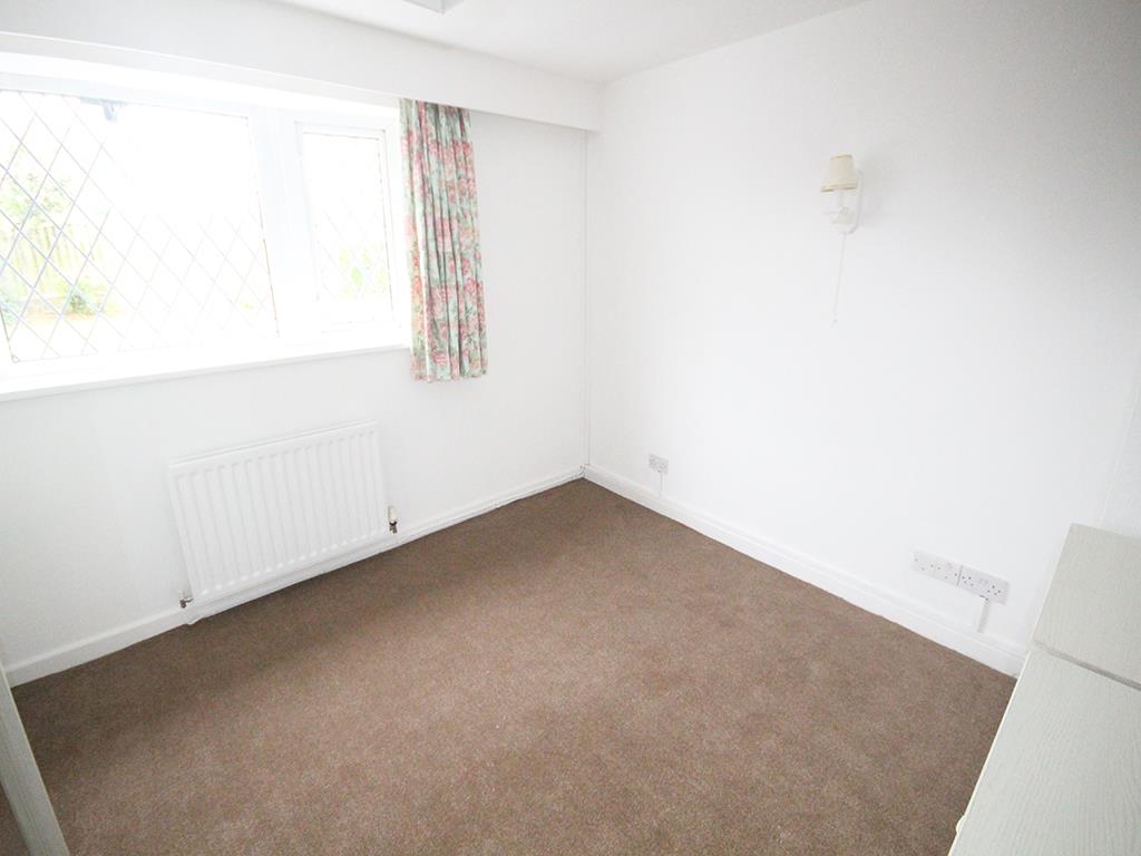 3 bedroom semi-detached house To Let in Barnoldswick - IMG_2957.jpg